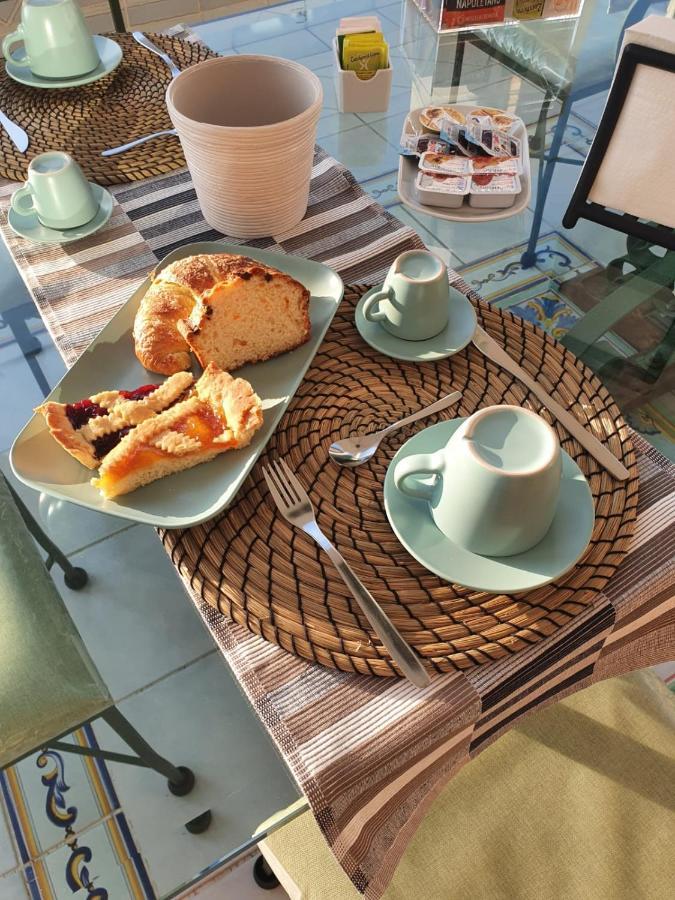 La Finestra Sul Mare Bed & Breakfast Ischia Dış mekan fotoğraf