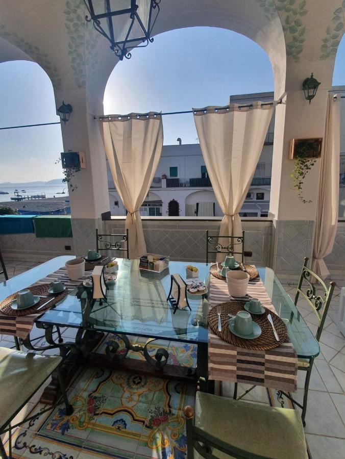 La Finestra Sul Mare Bed & Breakfast Ischia Dış mekan fotoğraf