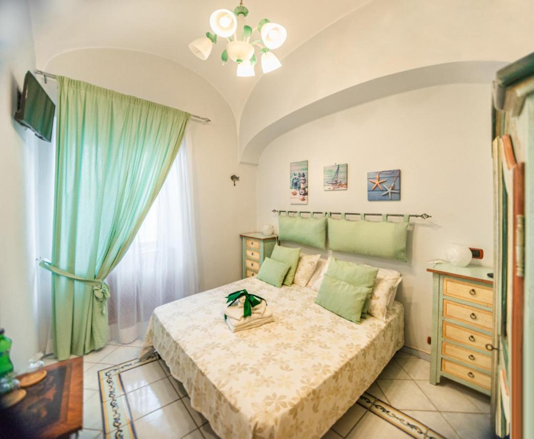 La Finestra Sul Mare Bed & Breakfast Ischia Dış mekan fotoğraf