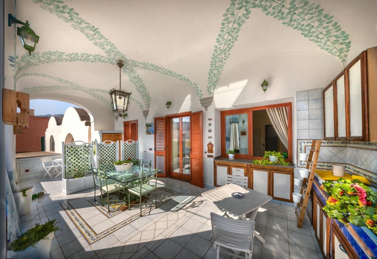La Finestra Sul Mare Bed & Breakfast Ischia Dış mekan fotoğraf