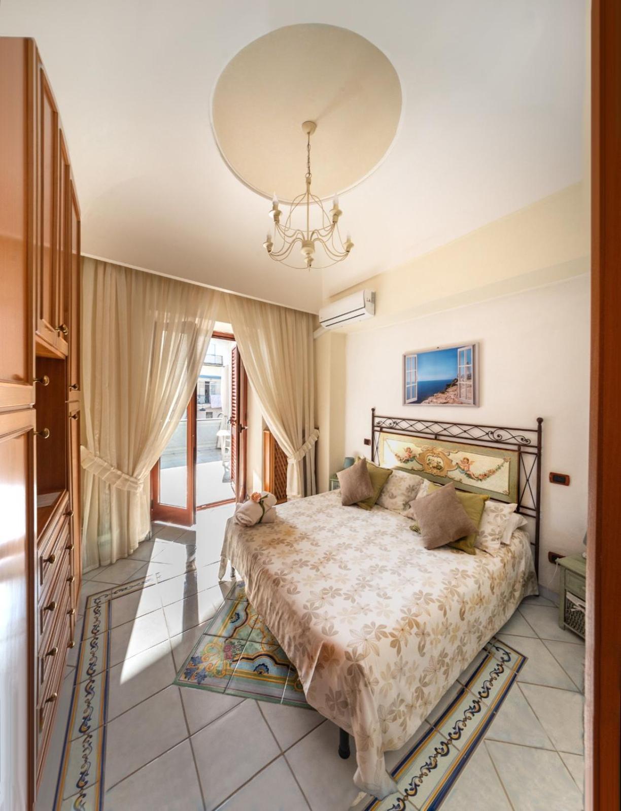 La Finestra Sul Mare Bed & Breakfast Ischia Dış mekan fotoğraf