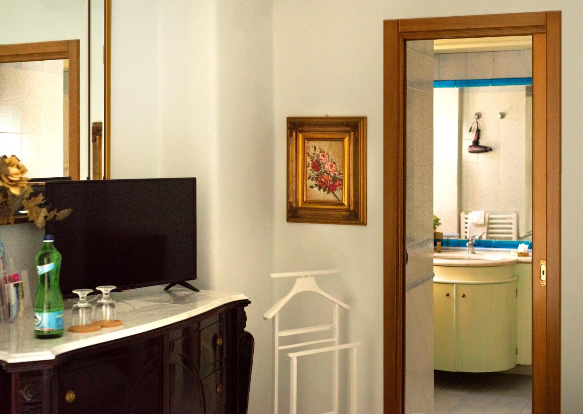 La Finestra Sul Mare Bed & Breakfast Ischia Dış mekan fotoğraf