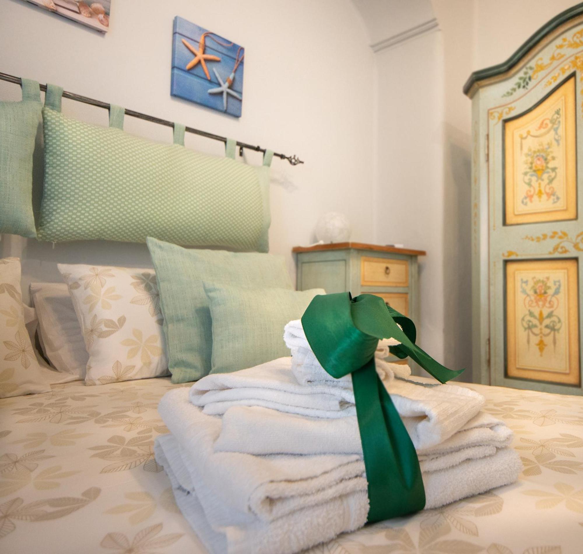 La Finestra Sul Mare Bed & Breakfast Ischia Dış mekan fotoğraf